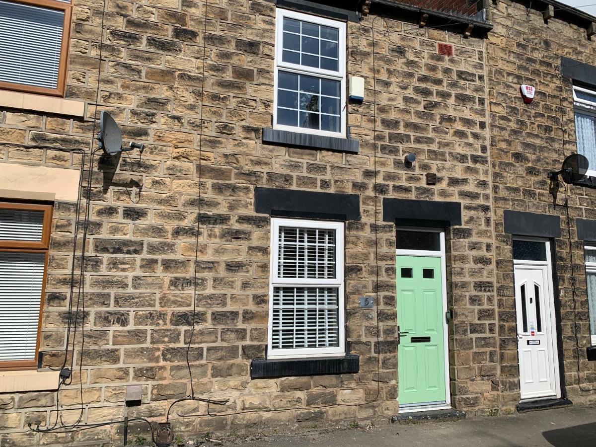 Contemporary & Chic Inner Terrace 5 Mins From Barnsley Town Centre Екстер'єр фото