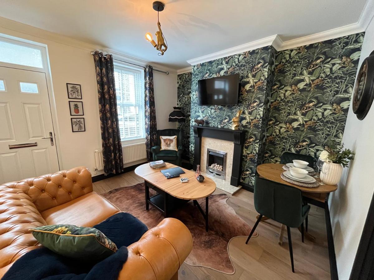 Contemporary & Chic Inner Terrace 5 Mins From Barnsley Town Centre Екстер'єр фото